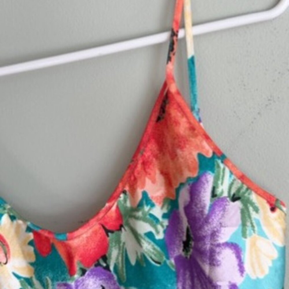 3/$30 ๐ Vintage Floral Nightgown - Picture 11 of 14